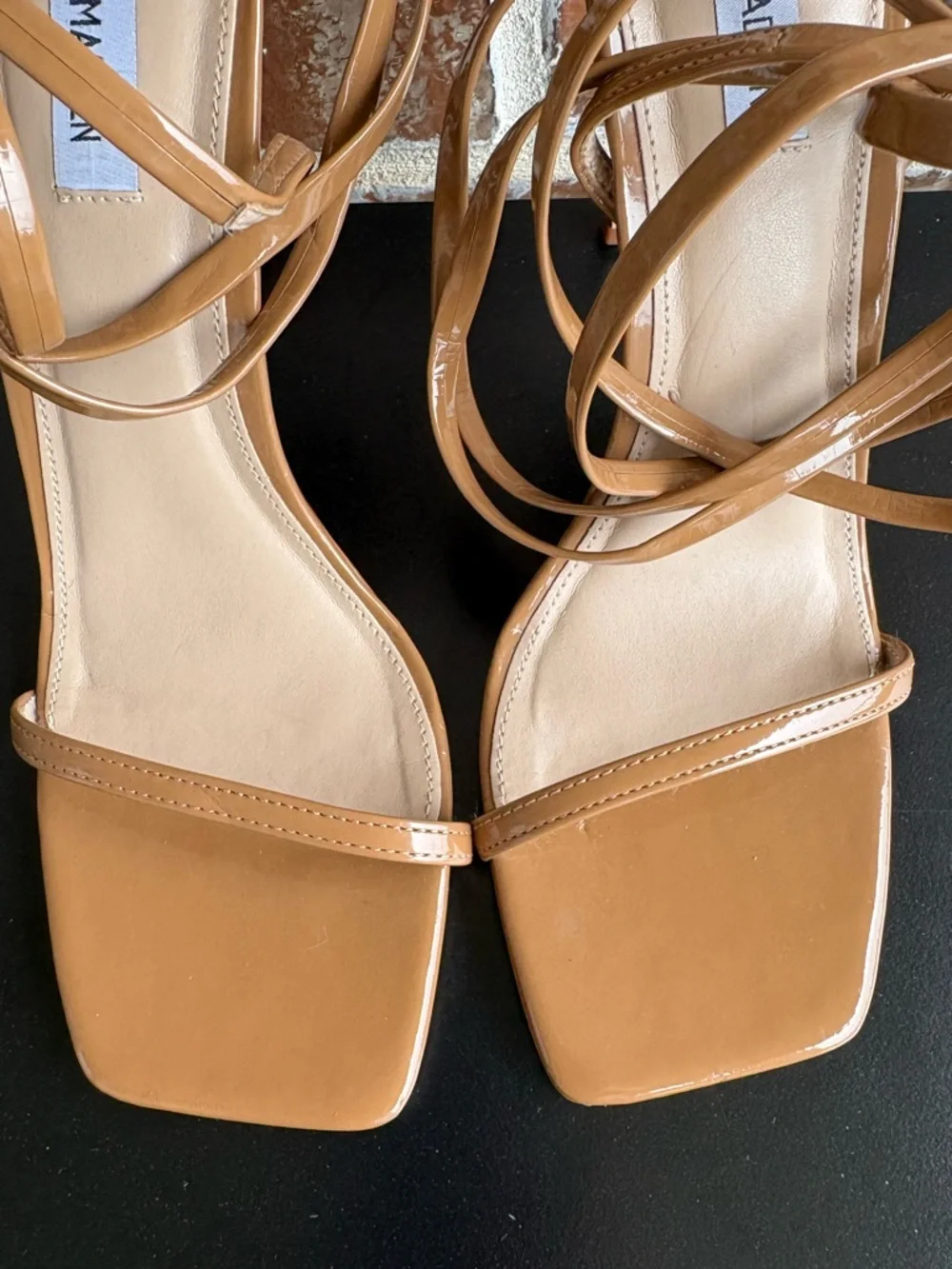 Steve Madden Camel Uplift Ankle Tie Gladiator Sandals Size 11 Patent